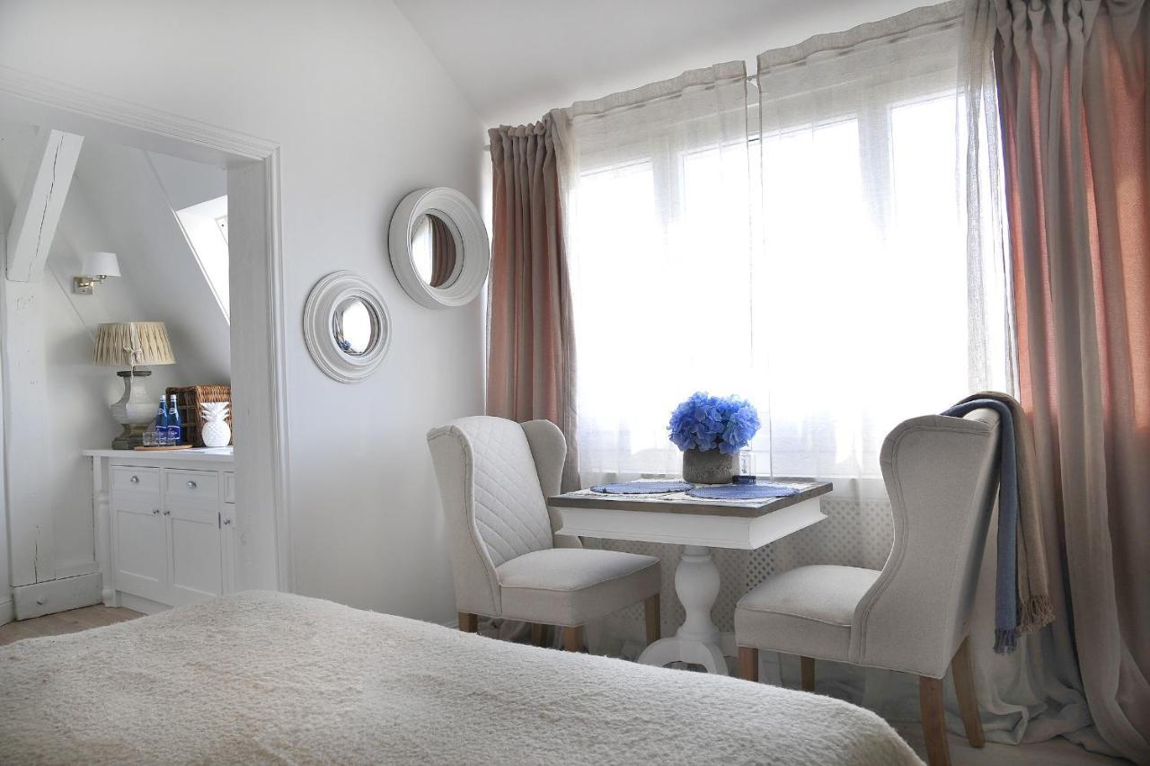 Villa Celine 미엘노 외부 사진